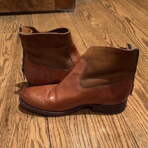 Genuine Frye Leather Ankle Boots size 7